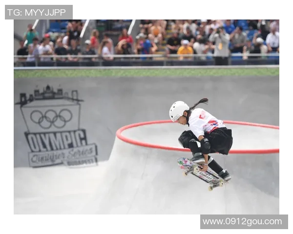 上海攀岩队在世界滑板锦标赛中的耐力表现引发热议与关注